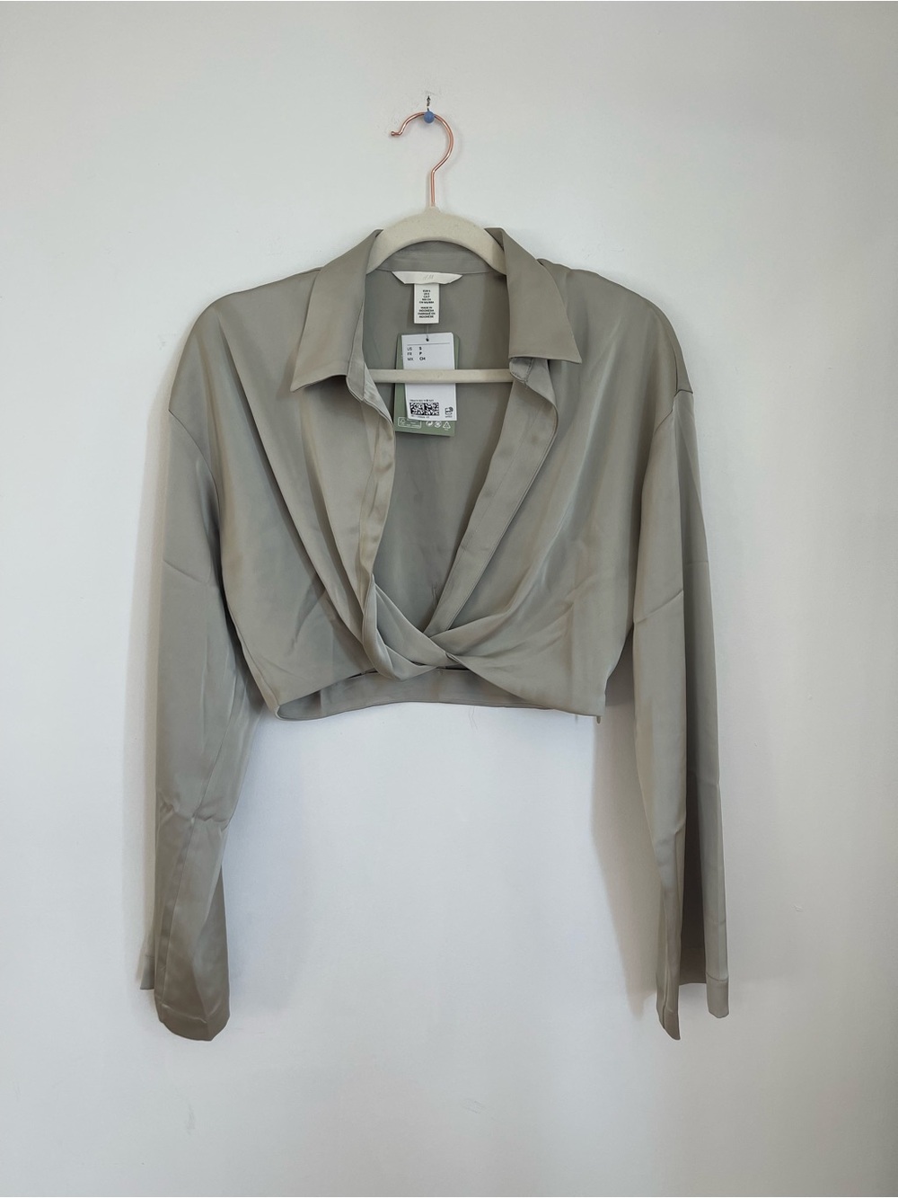 Cropped Twist Front Shirt - green